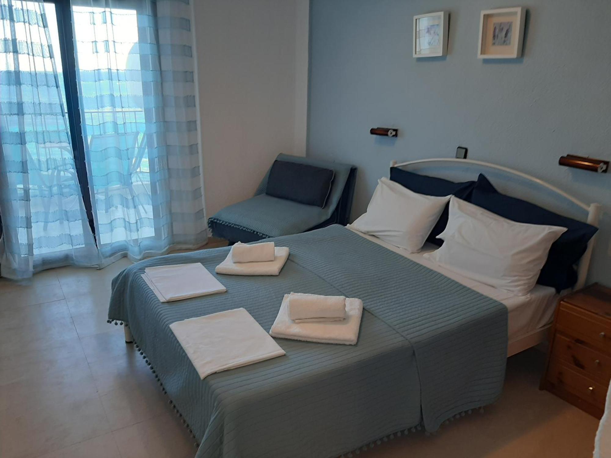 Alexiadis Apartments Agia Paraskevi  Exterior photo