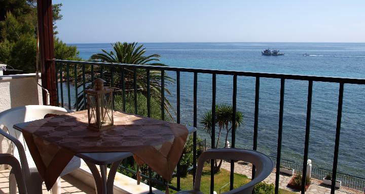 Alexiadis Apartments Agia Paraskevi  Exterior photo