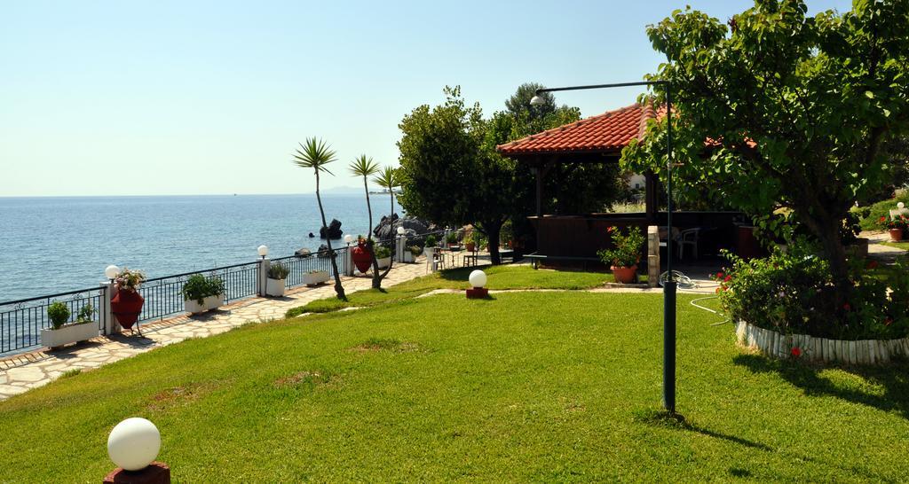Alexiadis Apartments Agia Paraskevi  Exterior photo